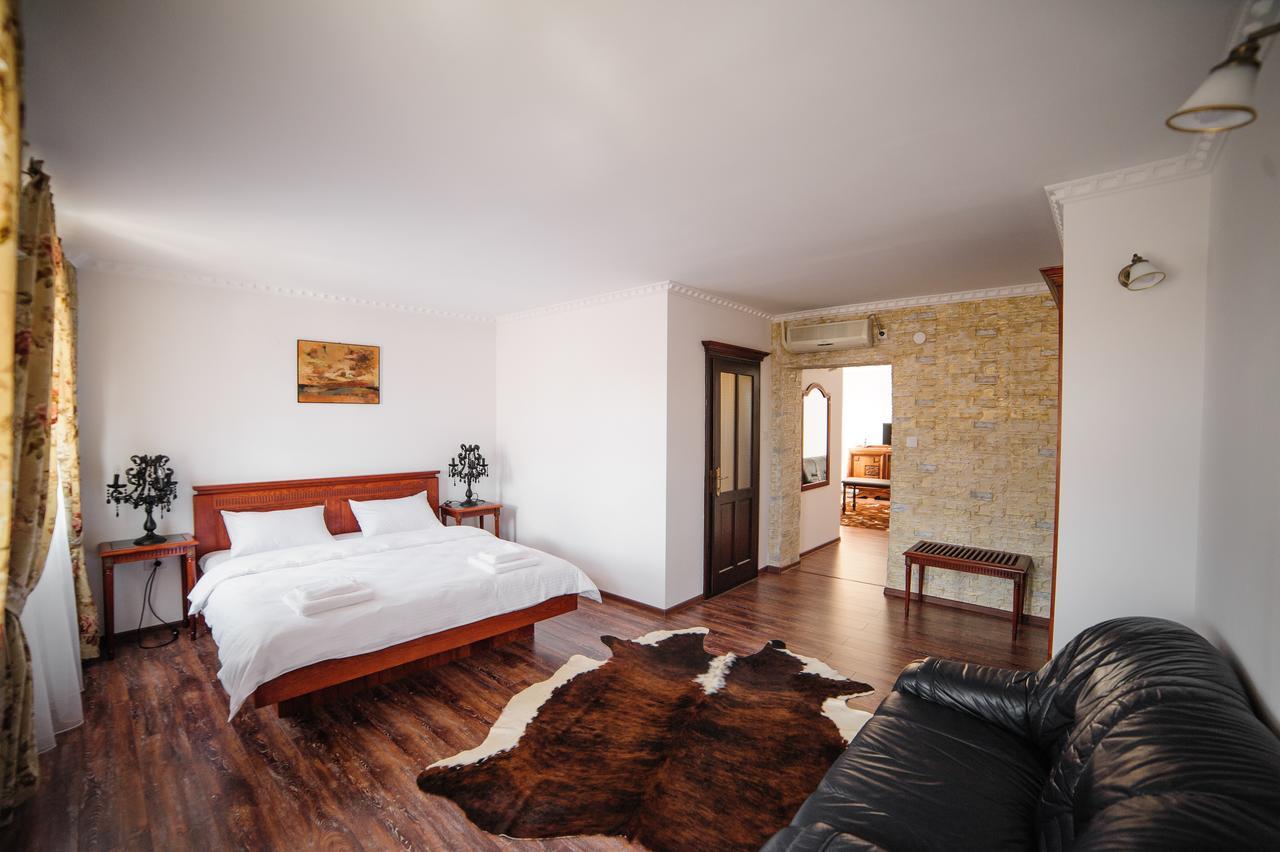 Hotel Gala Nagyvárad Kültér fotó