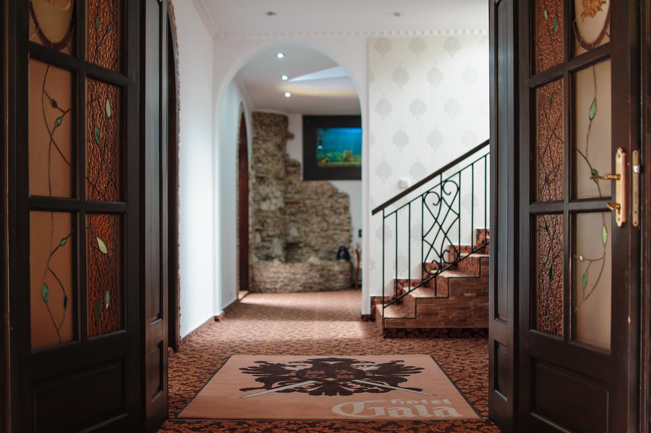 Hotel Gala Nagyvárad Kültér fotó