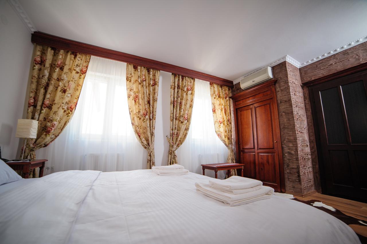 Hotel Gala Nagyvárad Kültér fotó
